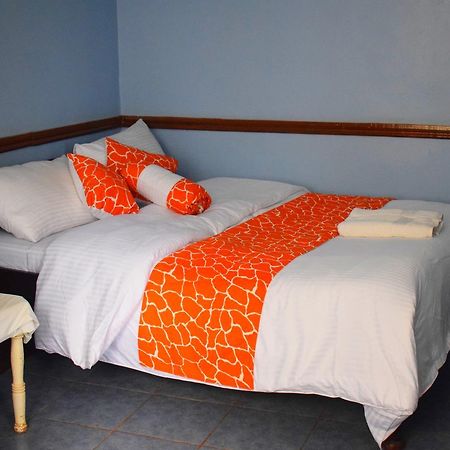Sheywe Hotel Kakamega ภายนอก รูปภาพ